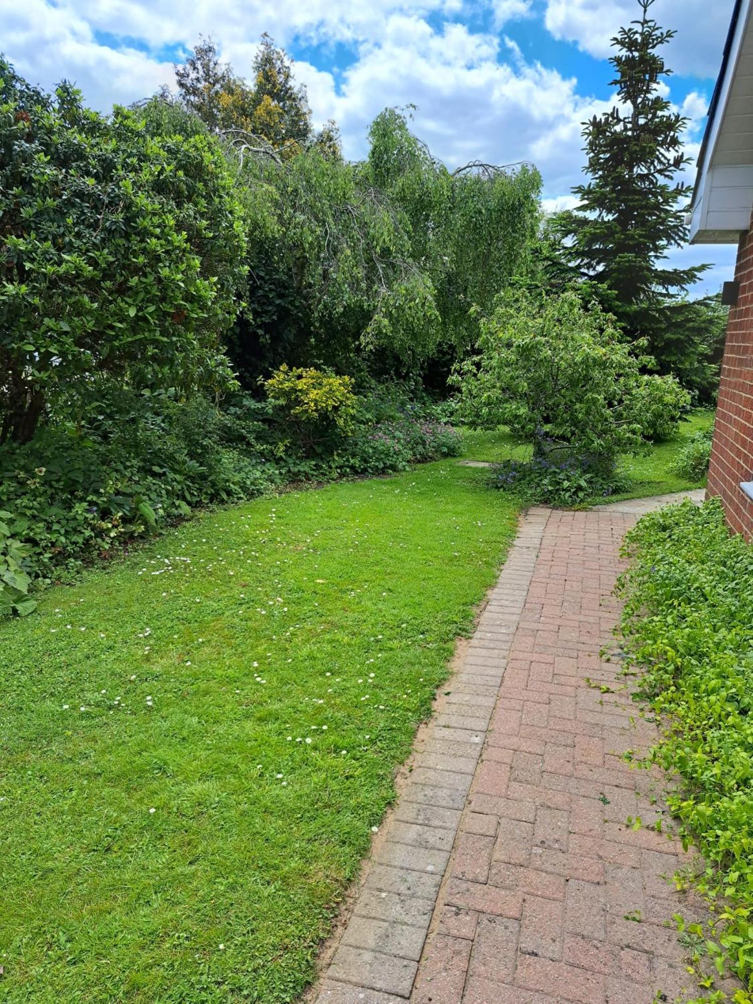 Beautiful 5 Bedroom Bungalow, Sleeps 7, In Calne Exterior foto